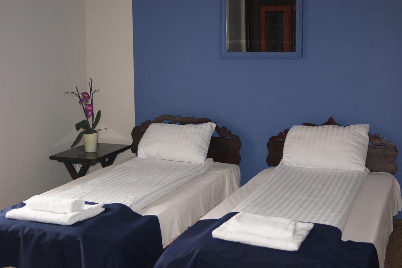 Hotel Ksiezycowy Dworek Kętrzyn Chambre photo
